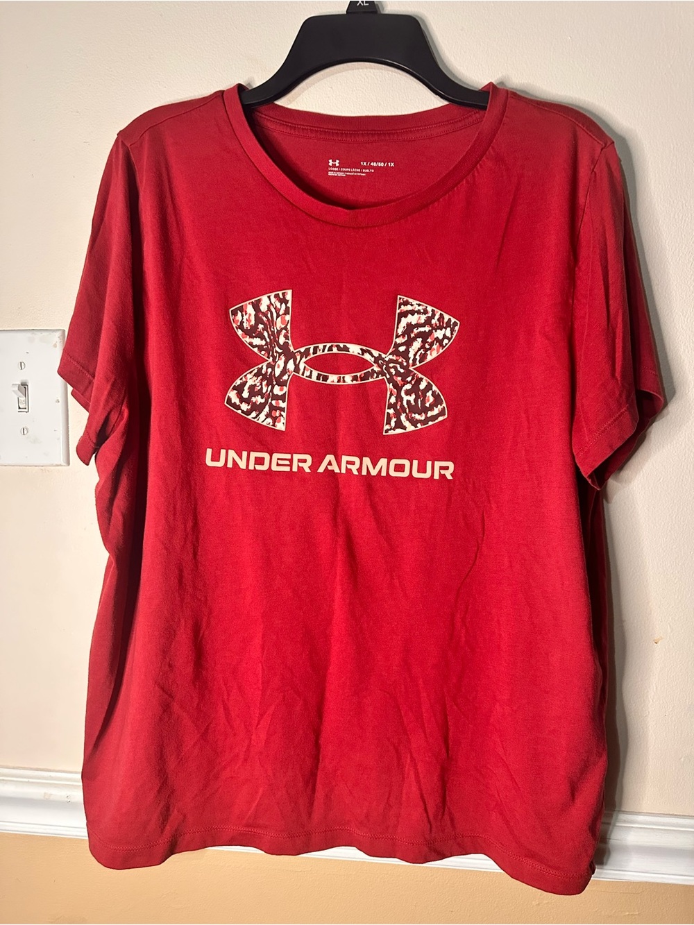 Under Armour Red Short Sleeve Tee with Patterned Logo and Text